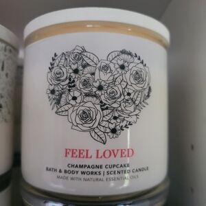 Bath & Body Works Feel Loved/ Champagne Cupcake 3-Wick Candle w/lid